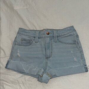 Universal Thread Light Blue Denim Roll-Hem Jean Shorts